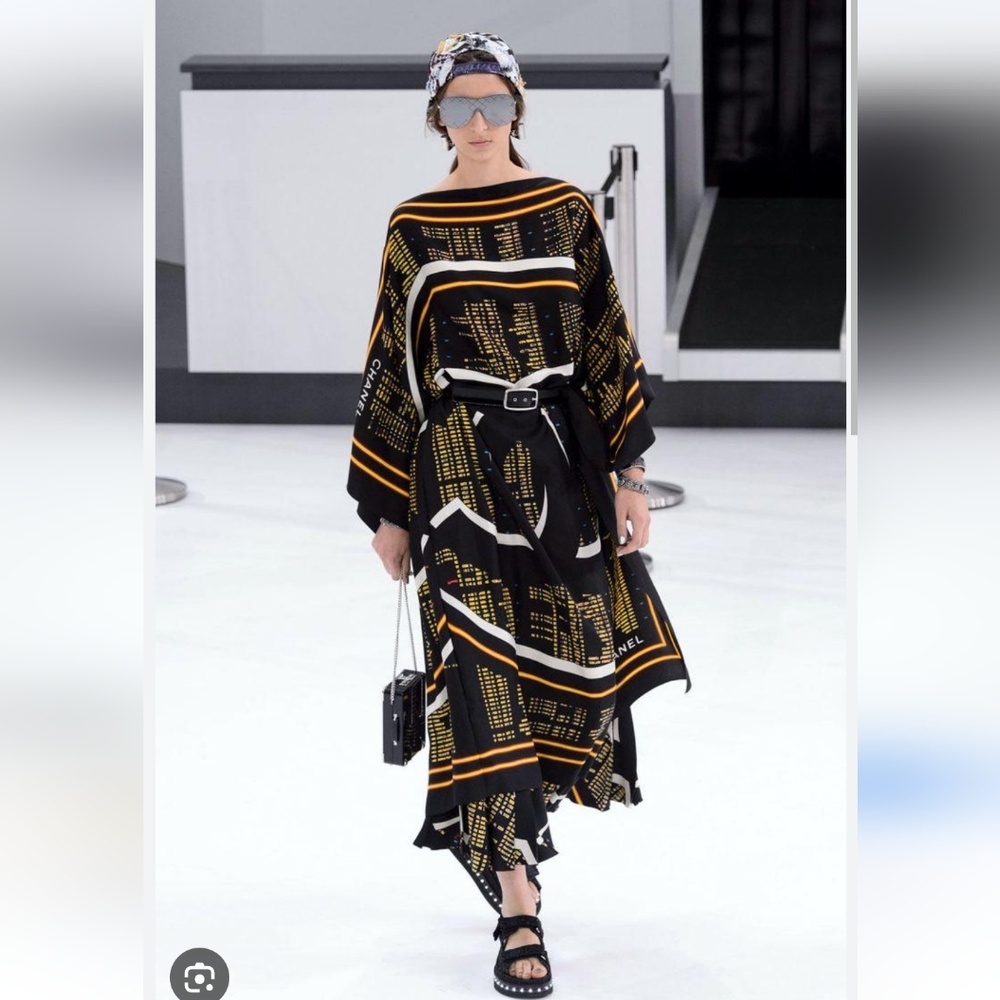 Chanel Spring/Summer 2016 Kaftan